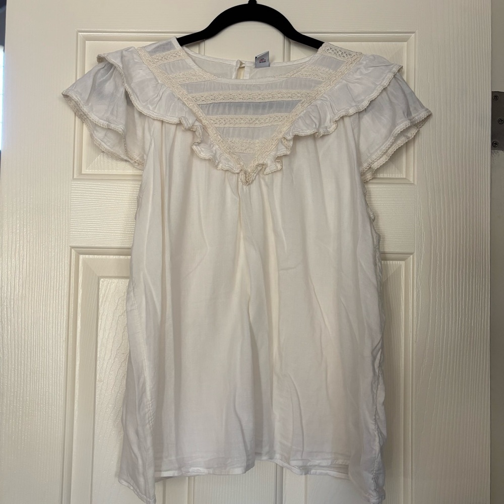Old Navy Ruffled Lace-Trim Short Sleeve Blouse in “Crème de la Crème”